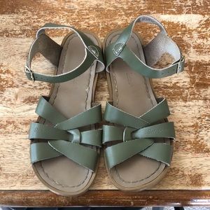 Saltwater sandals olive
